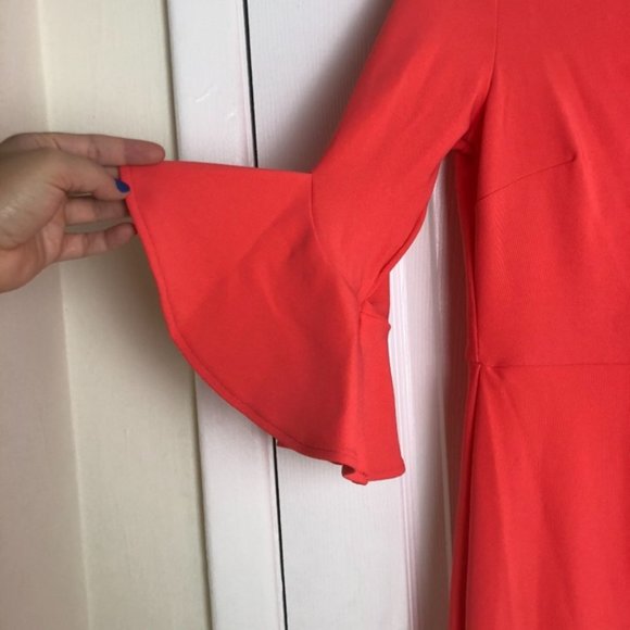 Boston Proper Keyhole Flare Sleeve Dress Size S - Picture 2 of 6
